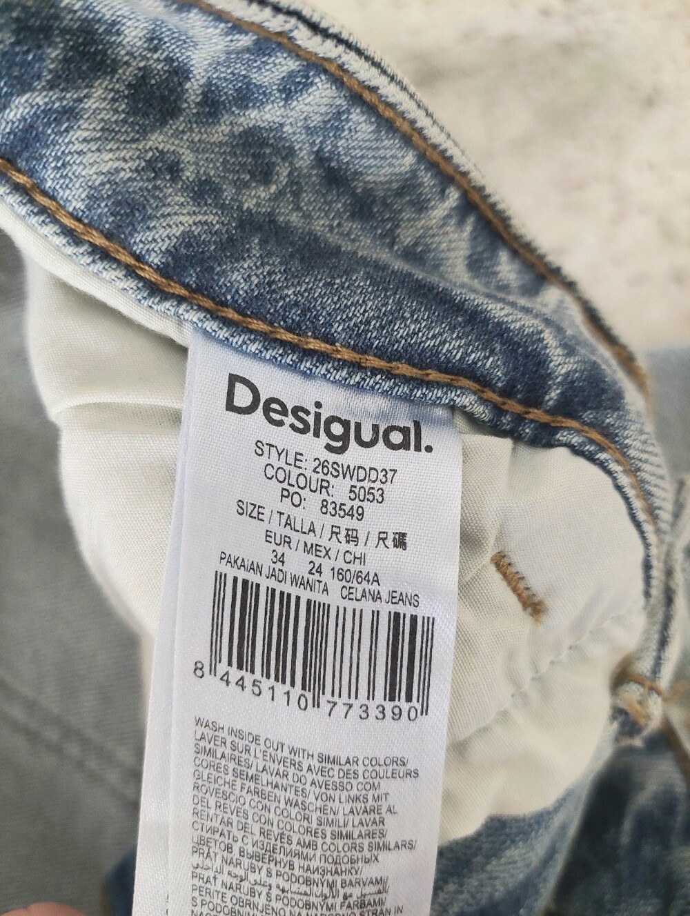 Desigual Jeans With Flower Topstitching SS26 Collection (Size 34/US 2) NWT - Picture 8 of 15